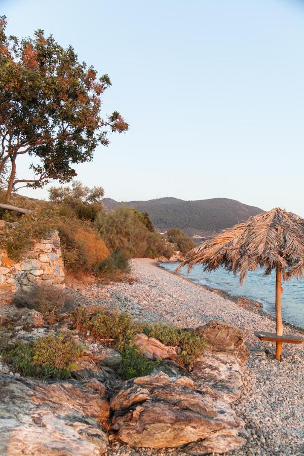 Beach Front Villa Melani Mytilene Exterior photo